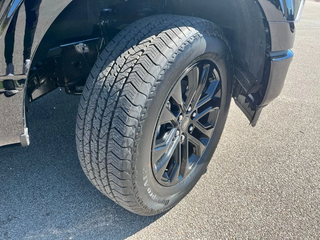 New 2026 Black Ford Lariat image 6