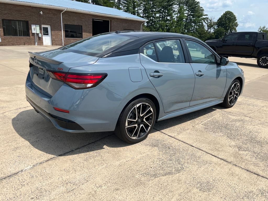 Used 2024 Gray Nissan SR image 5