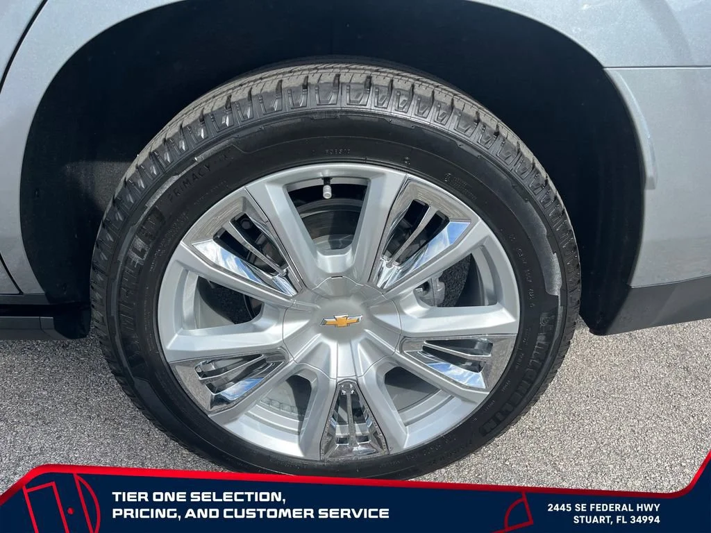 Used 2024 Sterling Gray Metallic Chevrolet High Country image 9