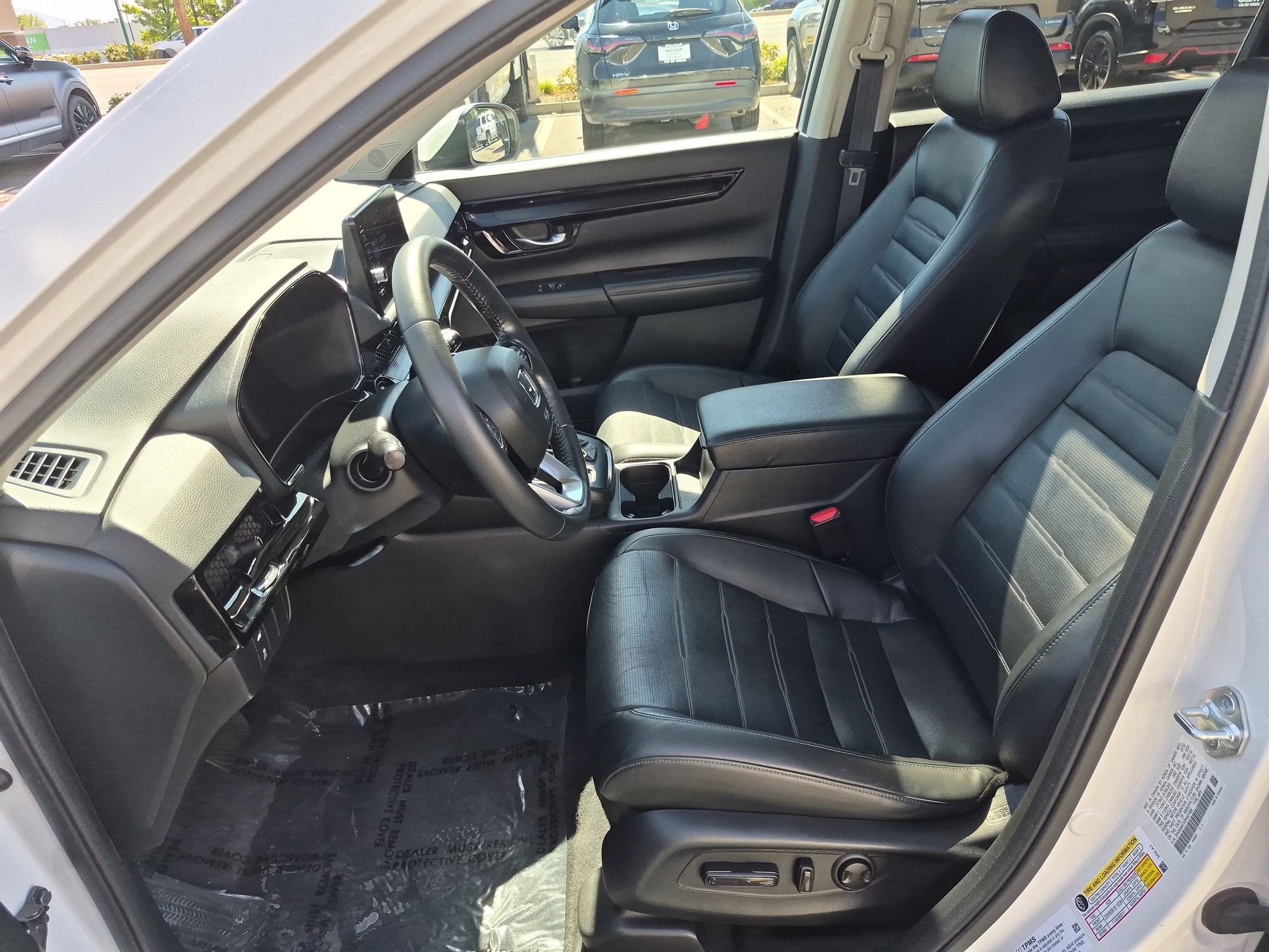 Used 2024 Platinum White Pearl Honda EX-L image 16