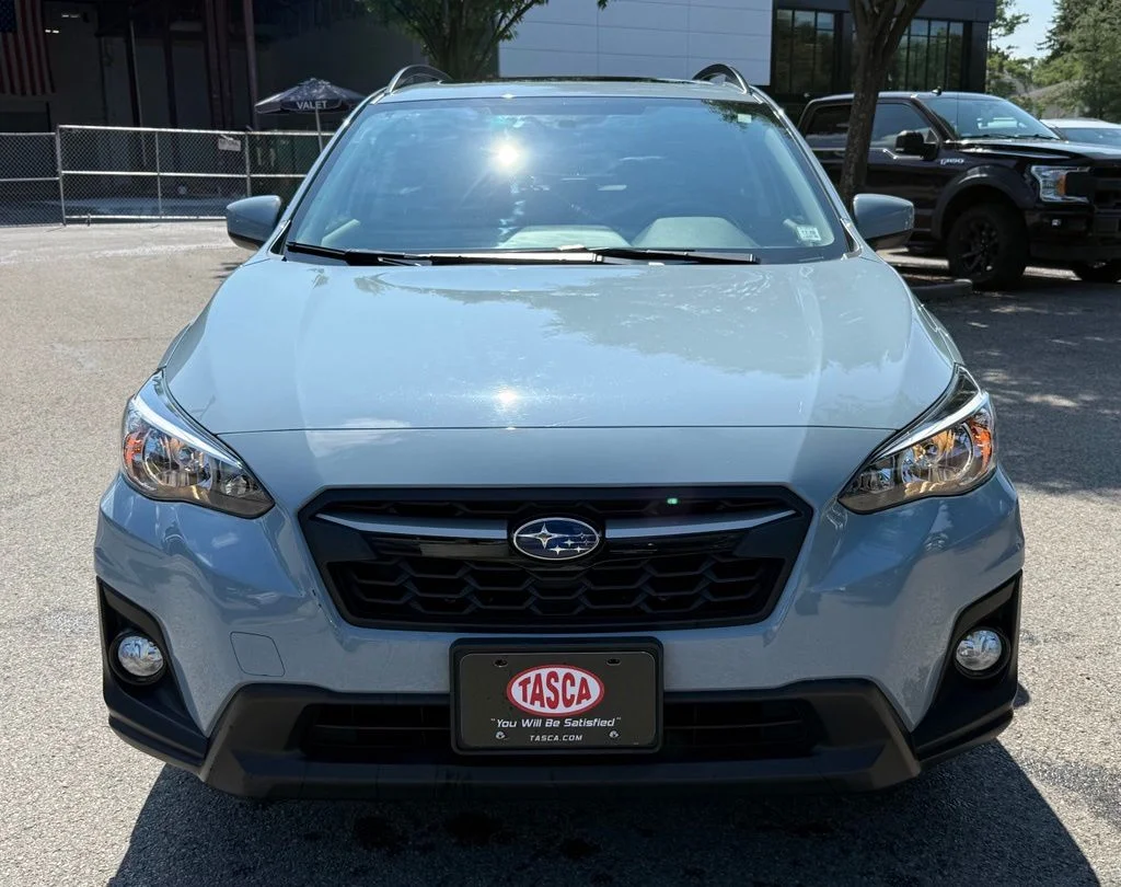 Used 2020 Gray Subaru Premium image 3