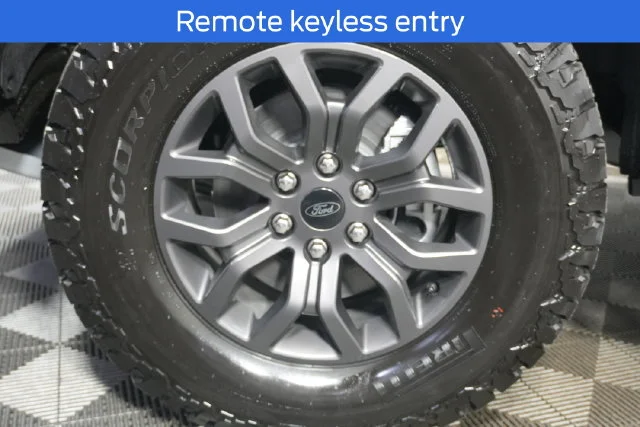 New 2026 Carbonized Gray Metallic Ford Tremor® image 16