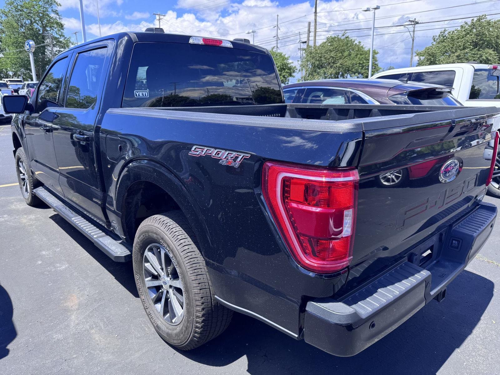 Used 2021 Agate Black Ford XLT image 6