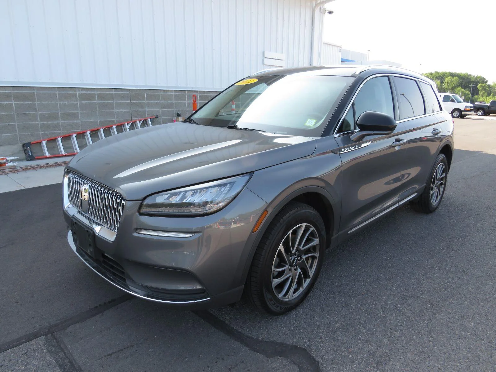 Used 2022 Asher Gray Metallic Clearcoat Lincoln Standard image 10