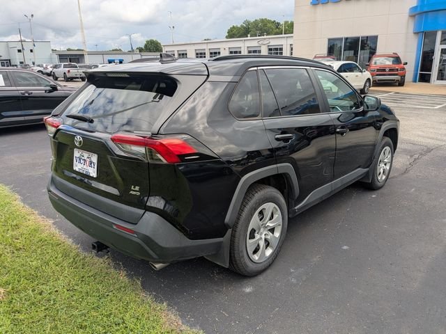 Used 2021 Midnight Black Metallic Toyota LE image 7