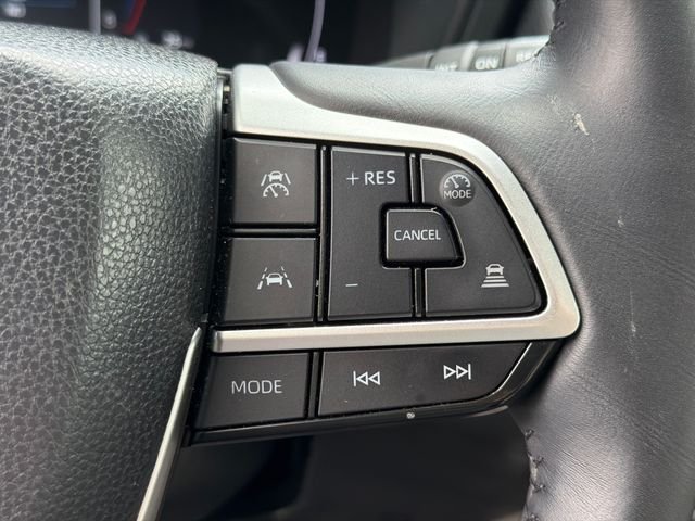 Used 2025 Black Toyota XLE image 26