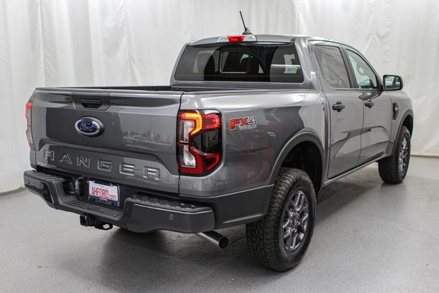 New 2026 Carbonized Gray Metallic Ford XLT image 10