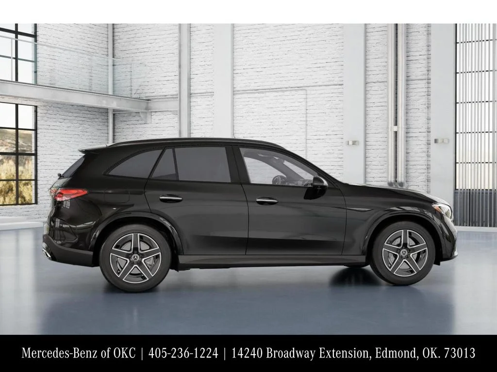 New 2026 Black Mercedes-Benz GLC 300 image 17