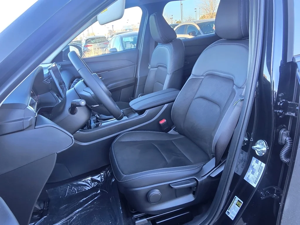 Used 2026 Jet Black Mica Mazda Select image 13