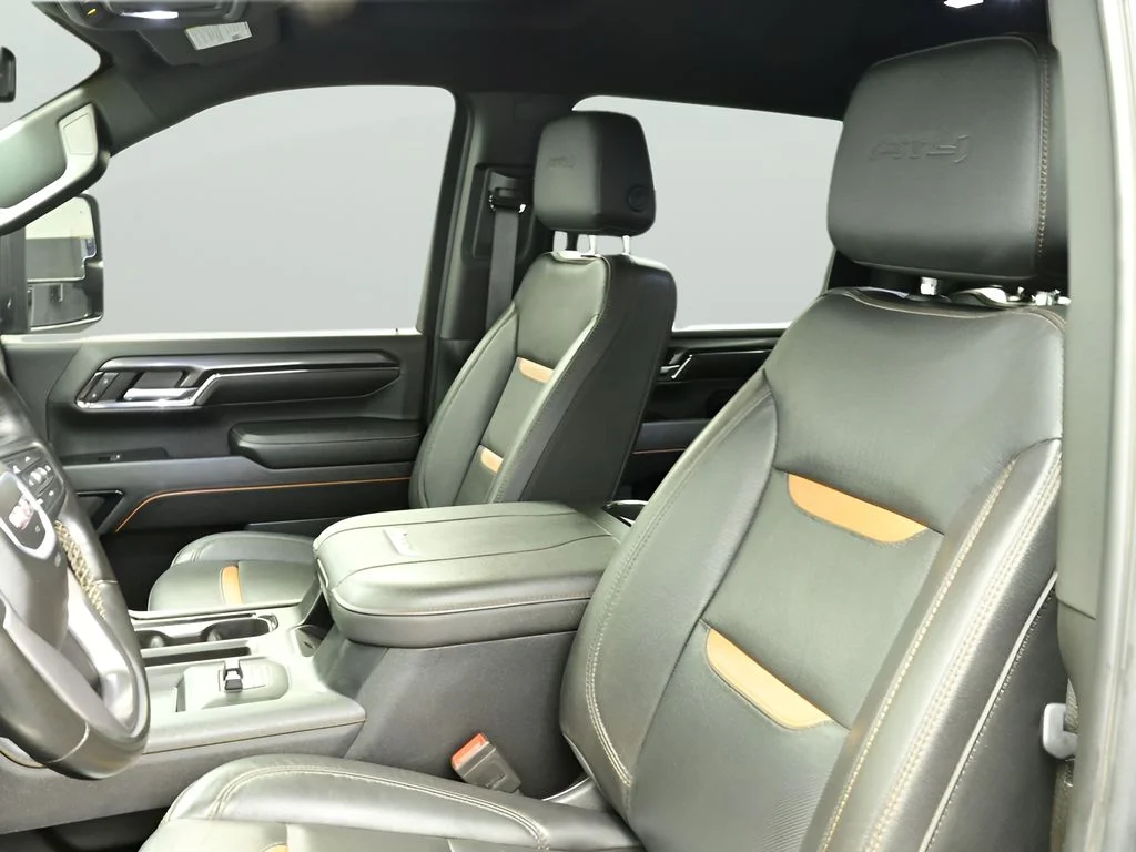 Used 2024 Onyx Black GMC AT4 image 20