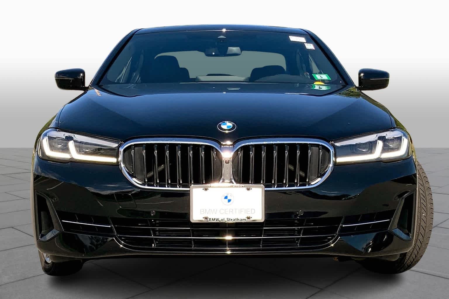 Certified Used 2021 Jet Black BMW 530i xDrive image 3