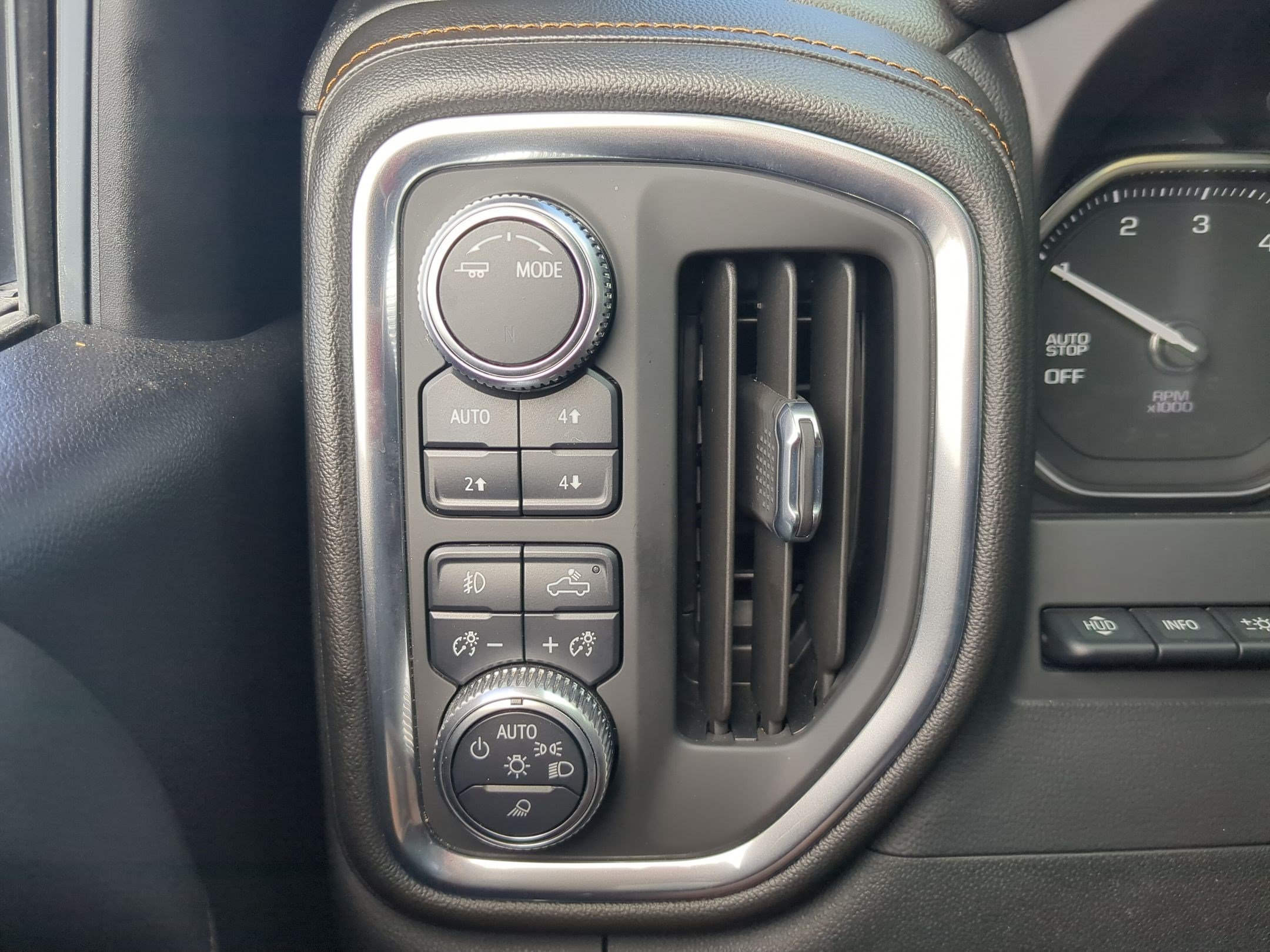 Used 2020 Satin Steel Metallic GMC AT4 image 20
