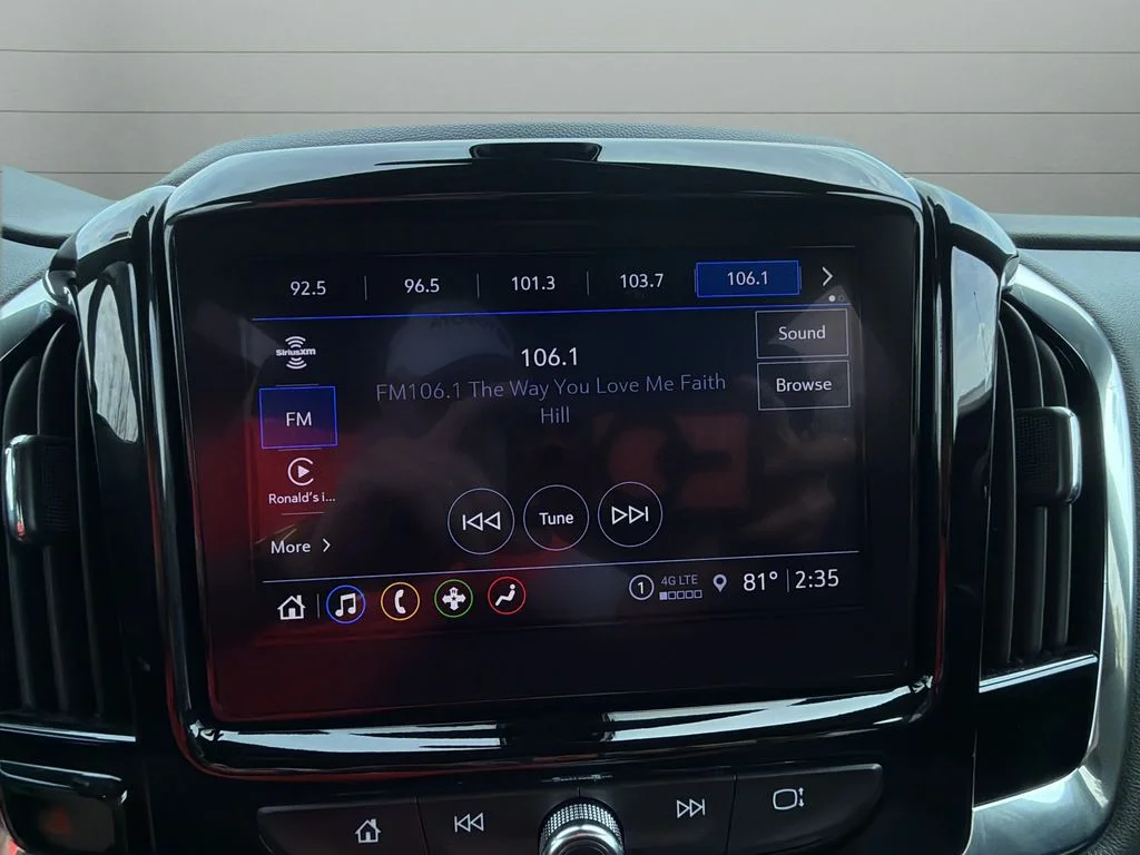 Used 2023 Blue Chevrolet LT image 23