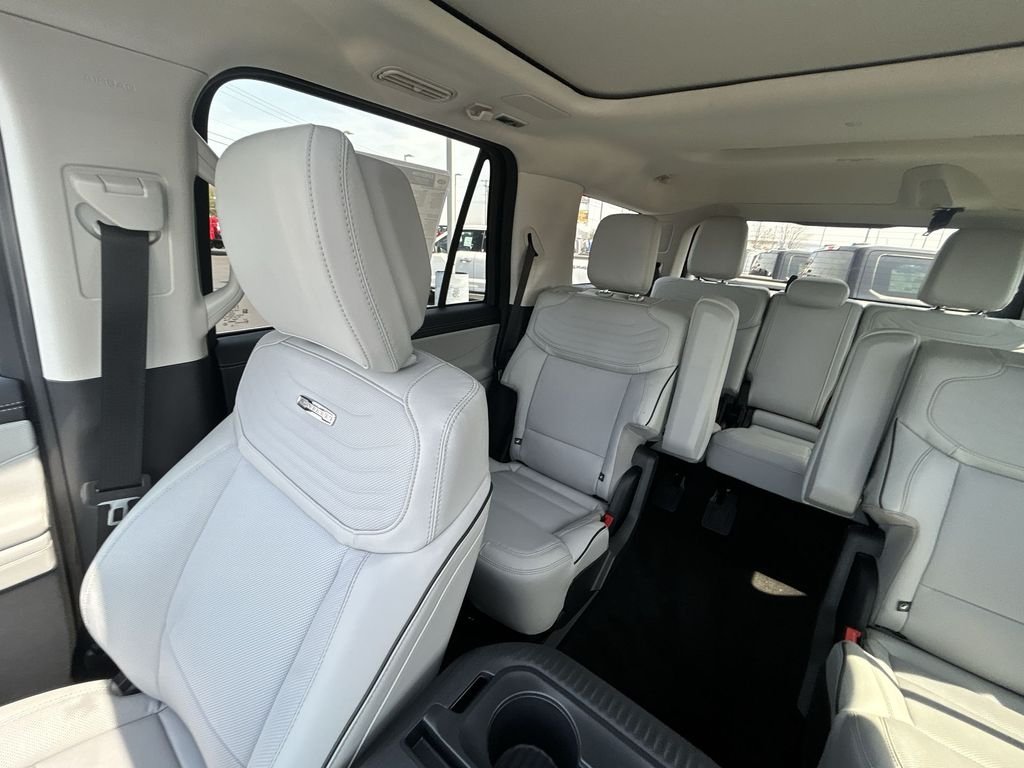 New 2026 Dark Matter Gray Metallic Ford Platinum® image 14