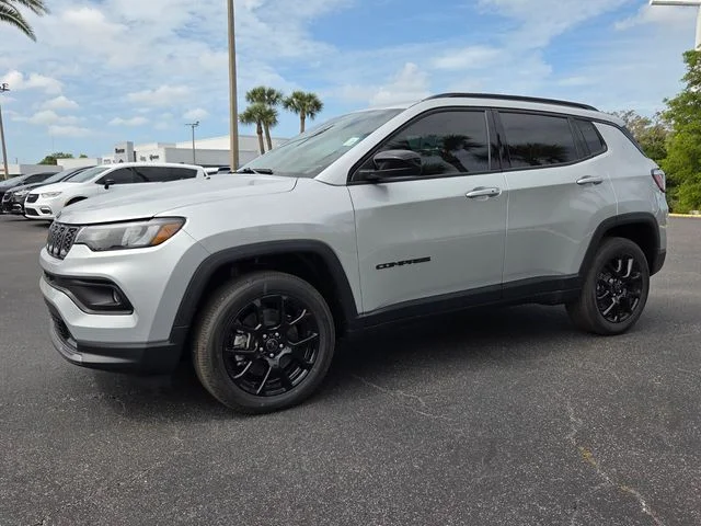 New 2026 Silver Zynith Metallic Clear-Coat Exterior Paint Jeep Latitude image 3