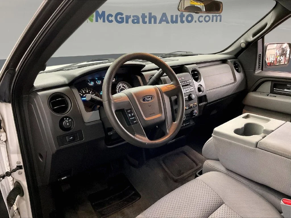 Used 2013 White Ford XL image 17