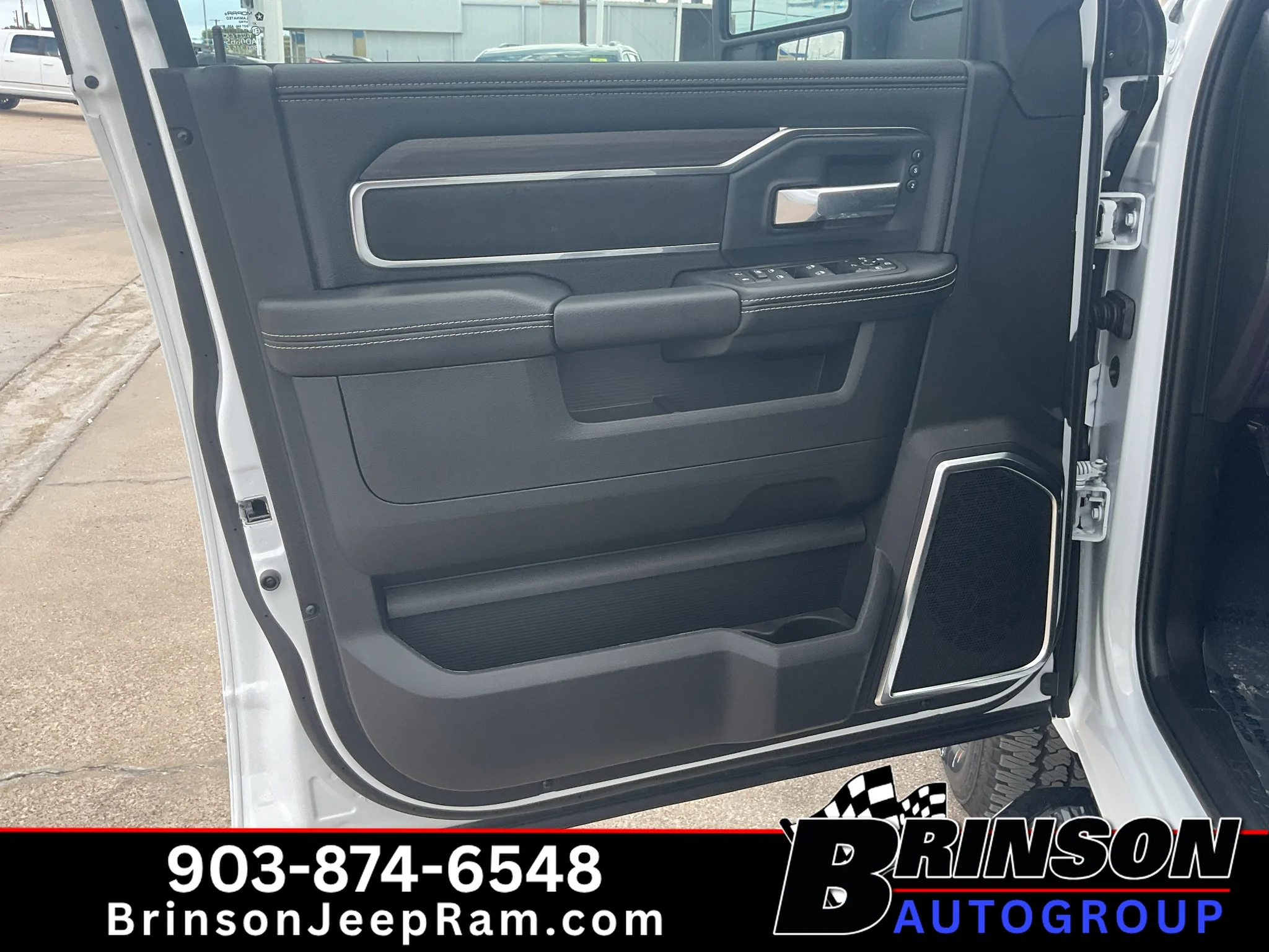 New 2027 Bright White Clear-Coat Exterior Paint RAM Laramie image 10