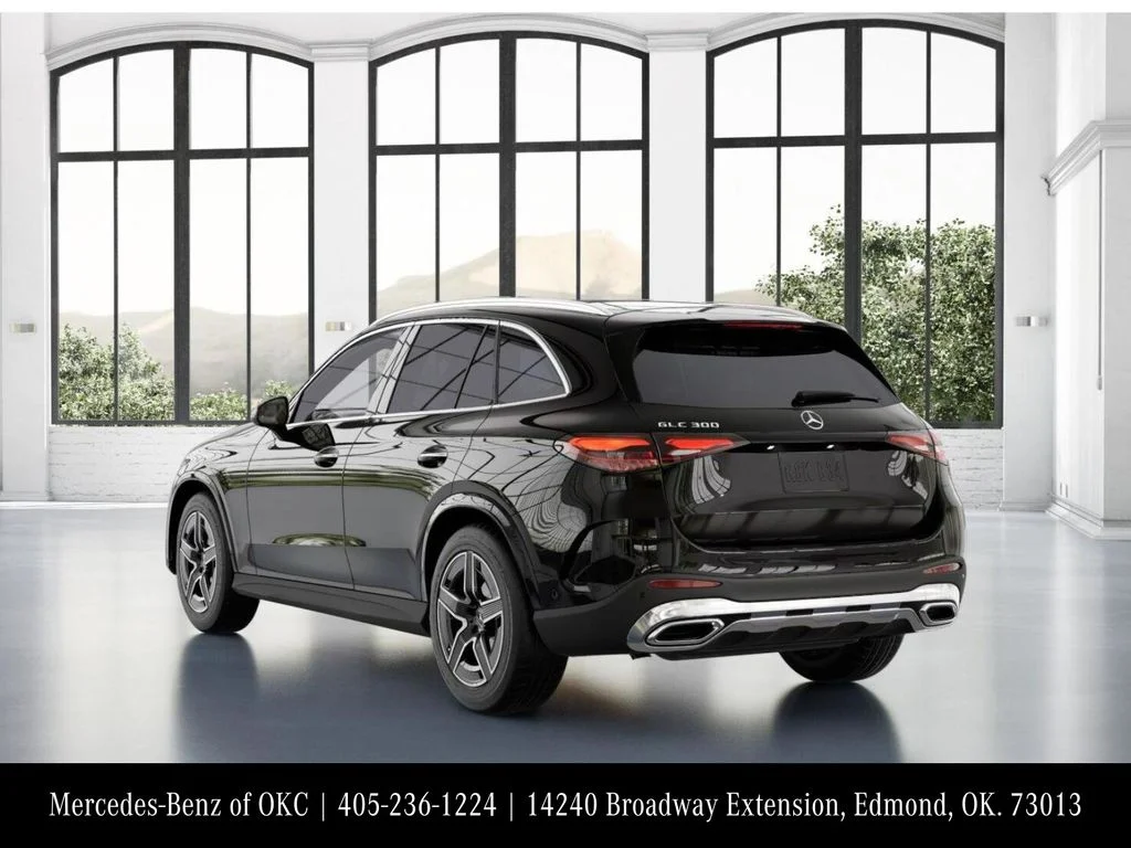 Used 2026 Black Mercedes-Benz GLC 300 image 28