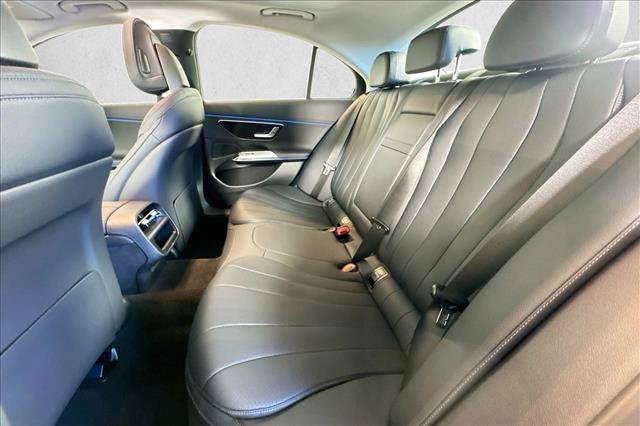 New 2026 MANUFAKTUR Alpine Grey Mercedes-Benz E 350 image 50