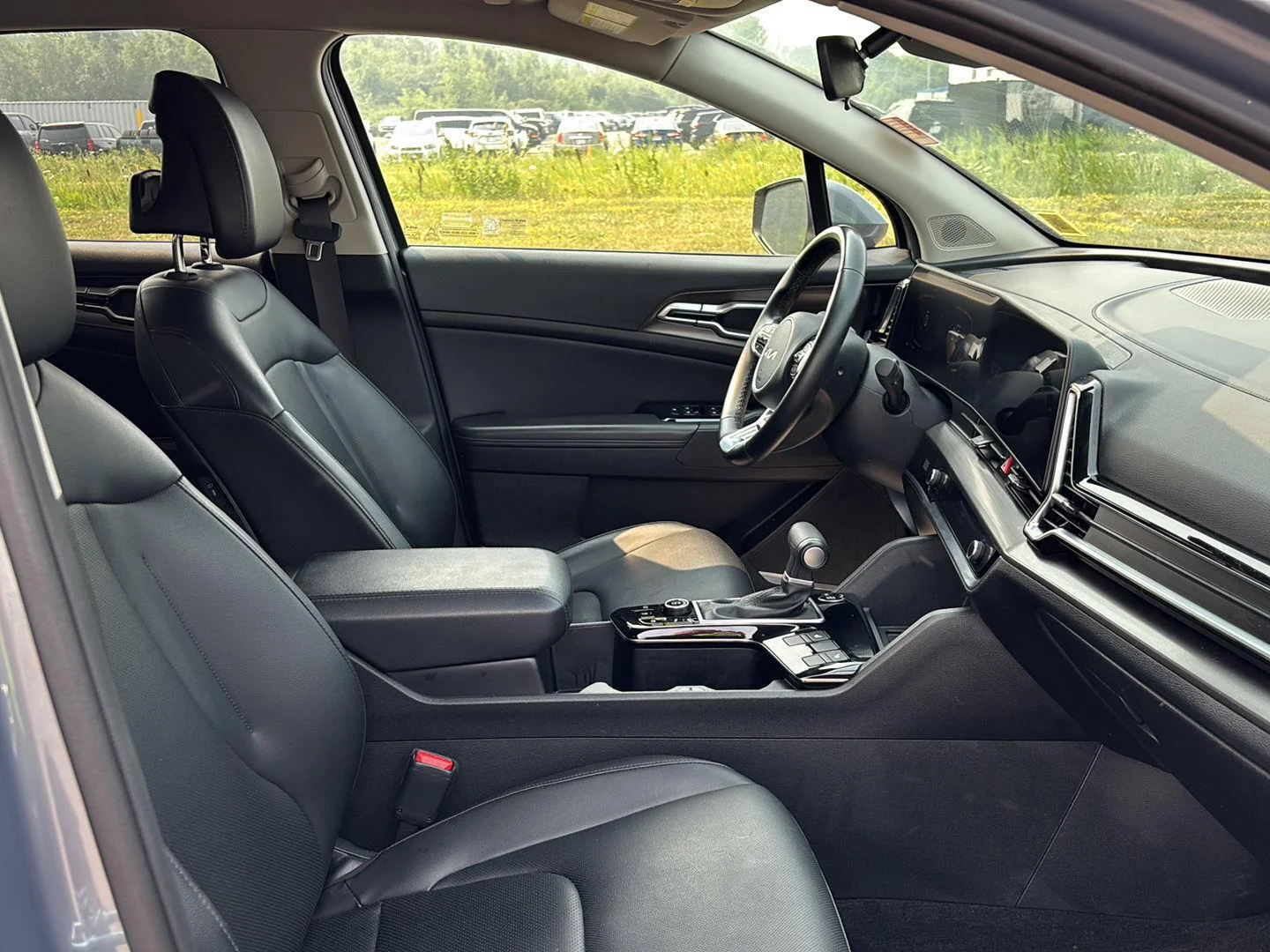Used 2024 Everlasting Silver Kia EX image 34
