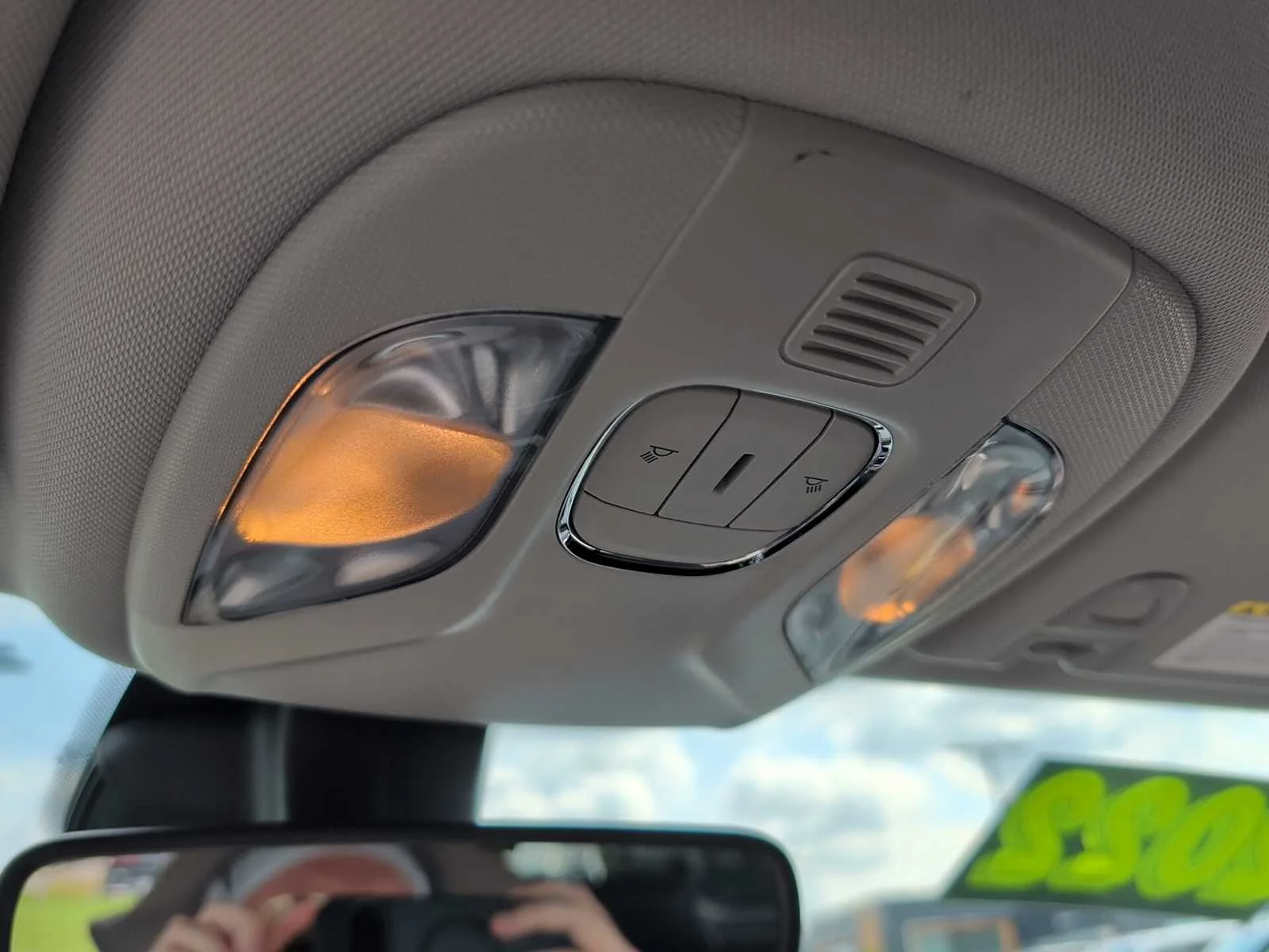 Used 2022 Bright White Clearcoat Jeep Limited image 30