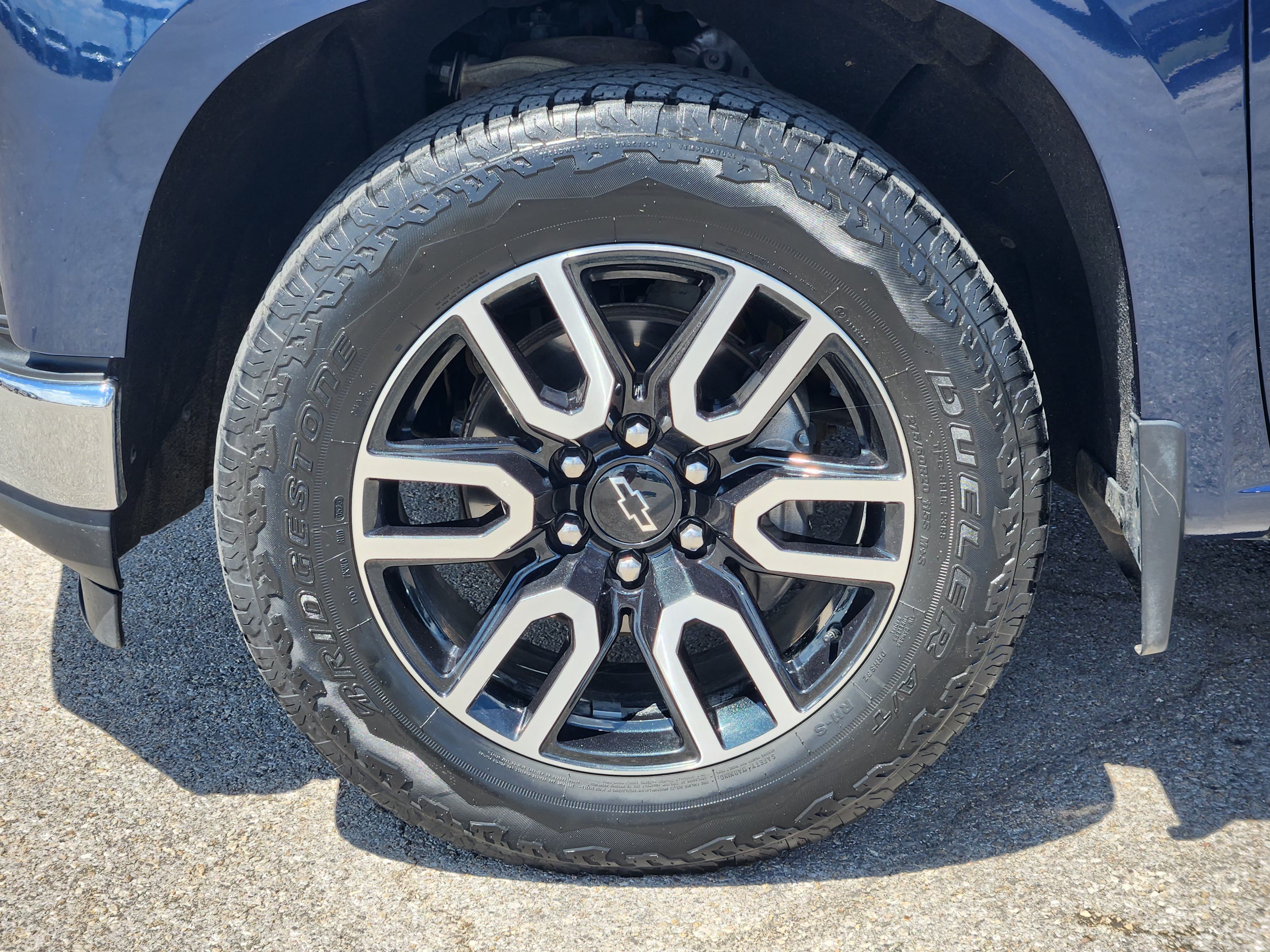 Used 2020 NORTHSKY BLUE METALLIC Chevrolet LT image 10