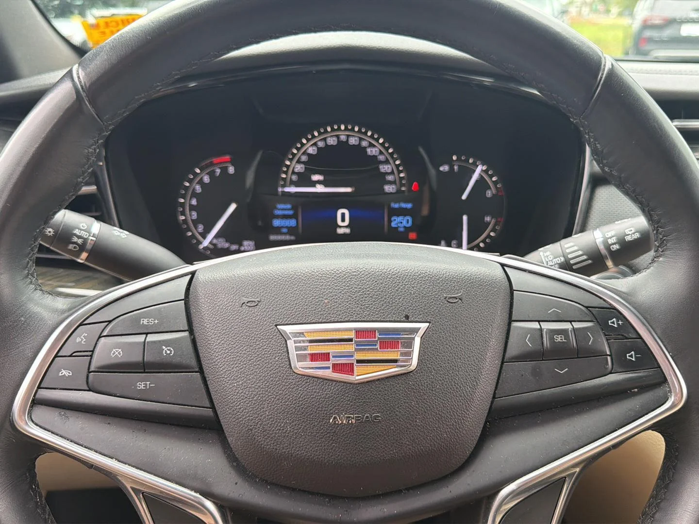 Used 2018 Dark Granite Metallic Cadillac FWD image 6