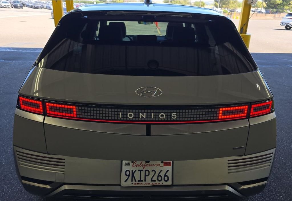 Used 2024 Gray Hyundai Limited image 5
