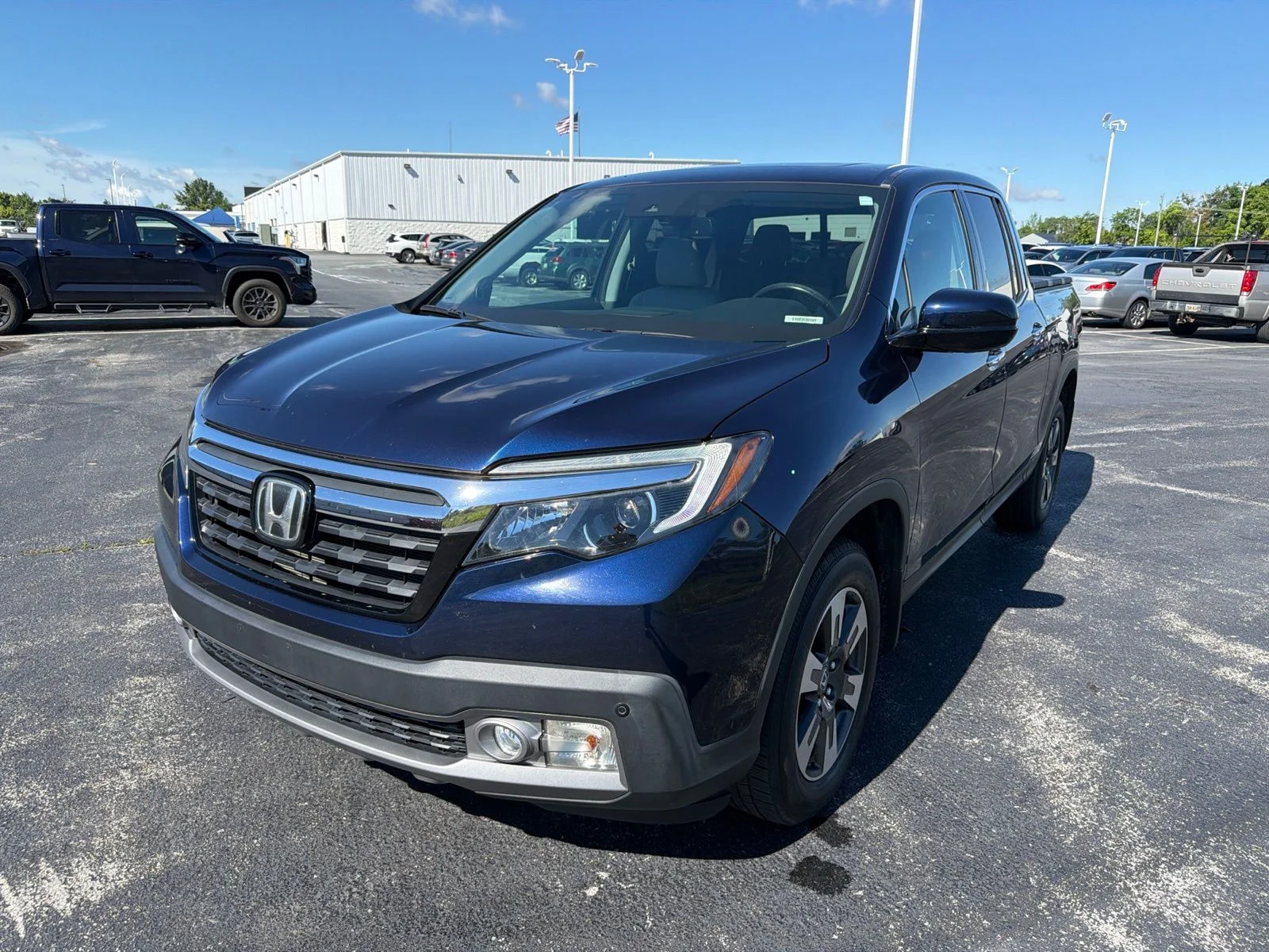 Used 2017 Blue Honda RTL-E image 2