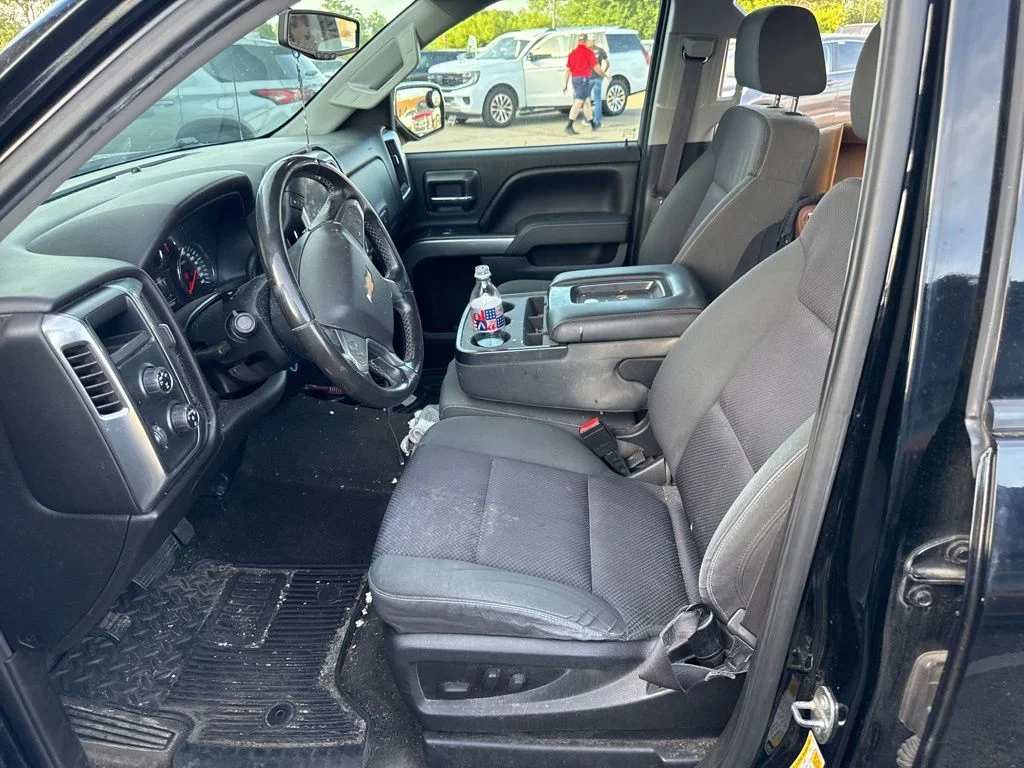 Used 2015 Black Chevrolet LT image 2