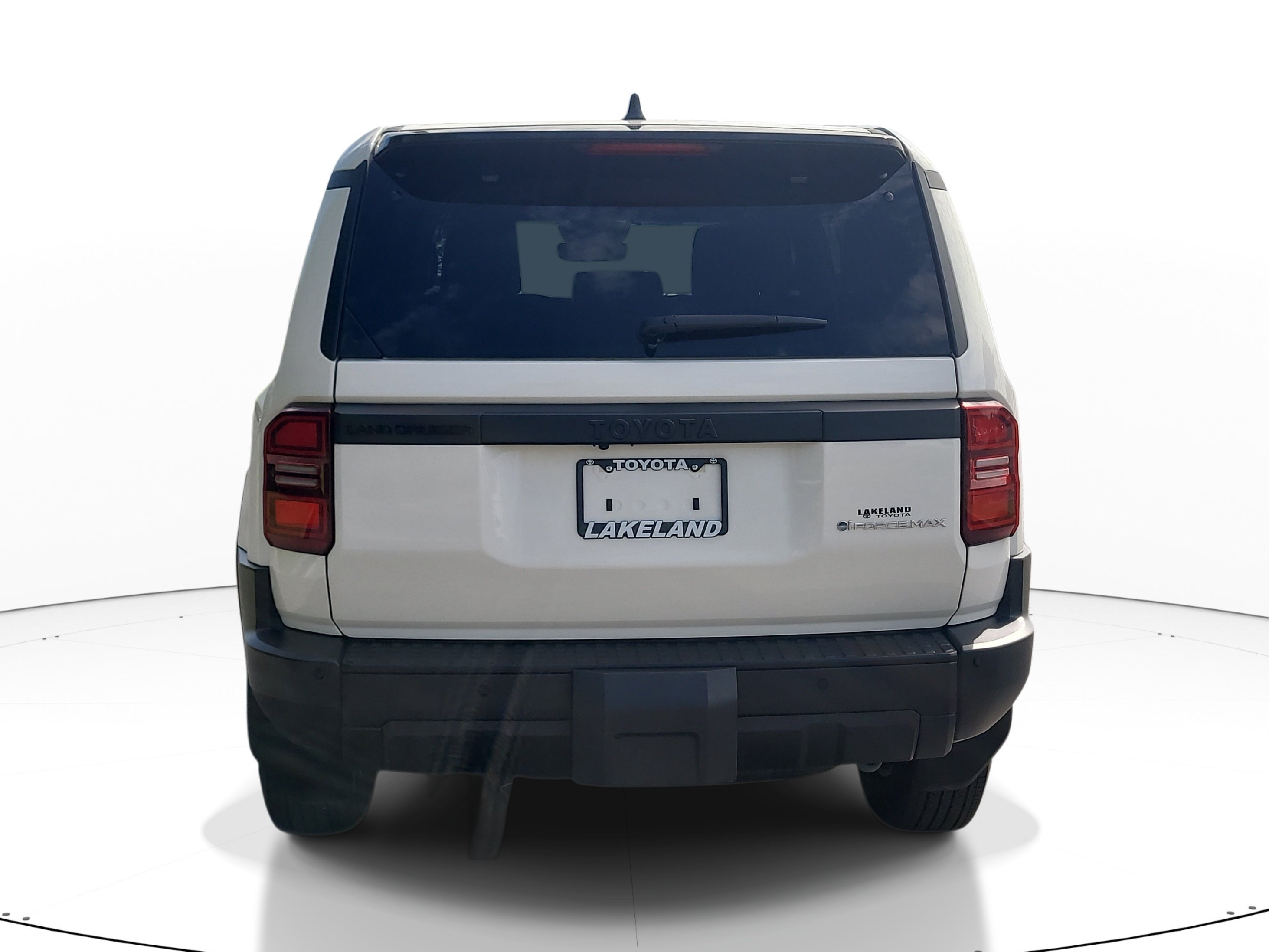 Used 2024 Ice Toyota 1958 image 4