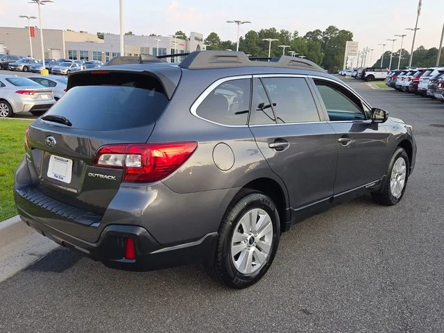 Used 2019 Gray Subaru 2.5i Premium image 13