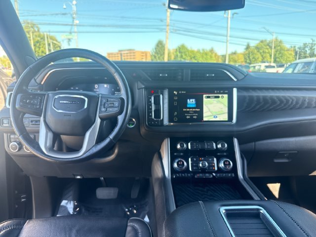 Used 2022 ONYX BLACK GMC Denali image 15