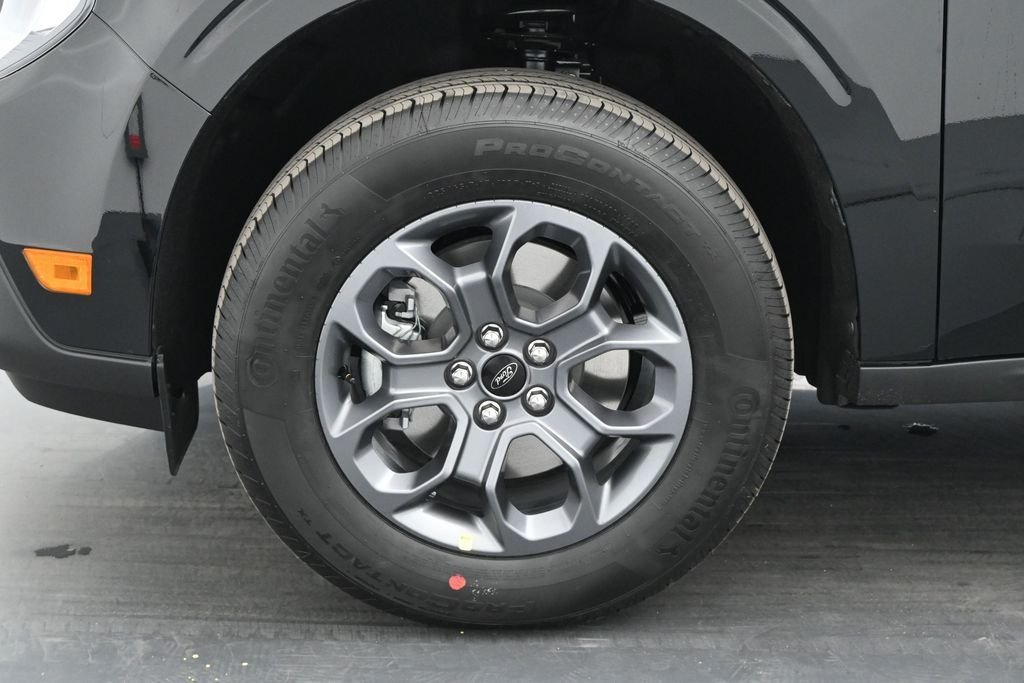 New 2026 Shadow Black Ford XLT image 21