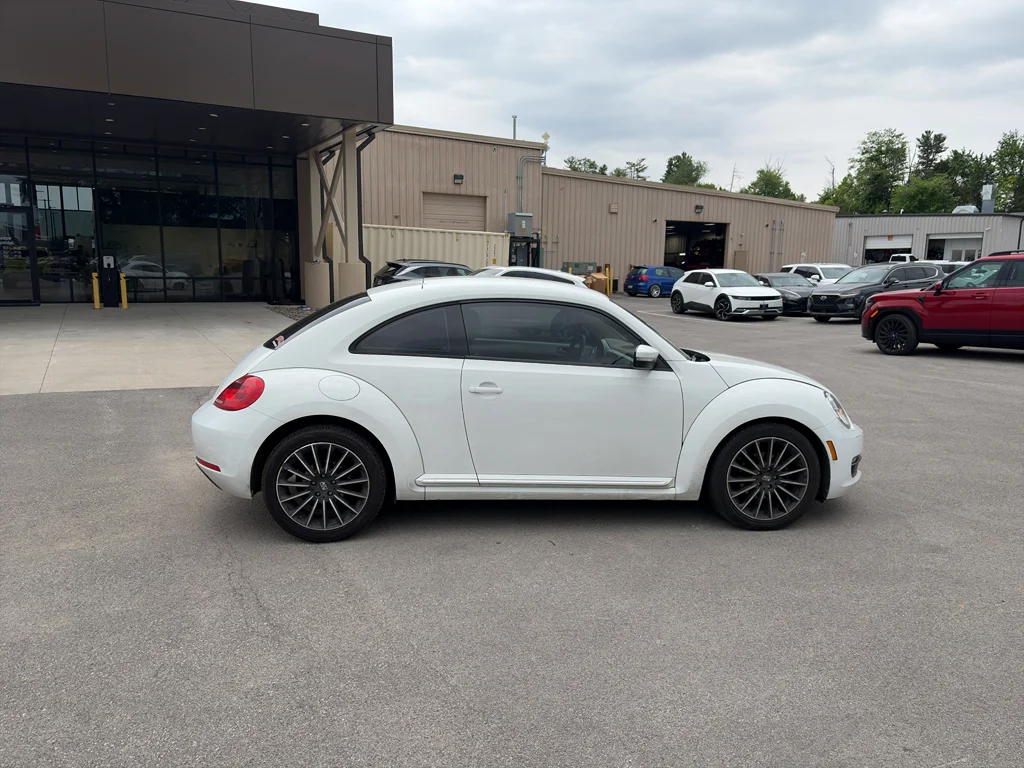 3VWJ17AT9EM646741