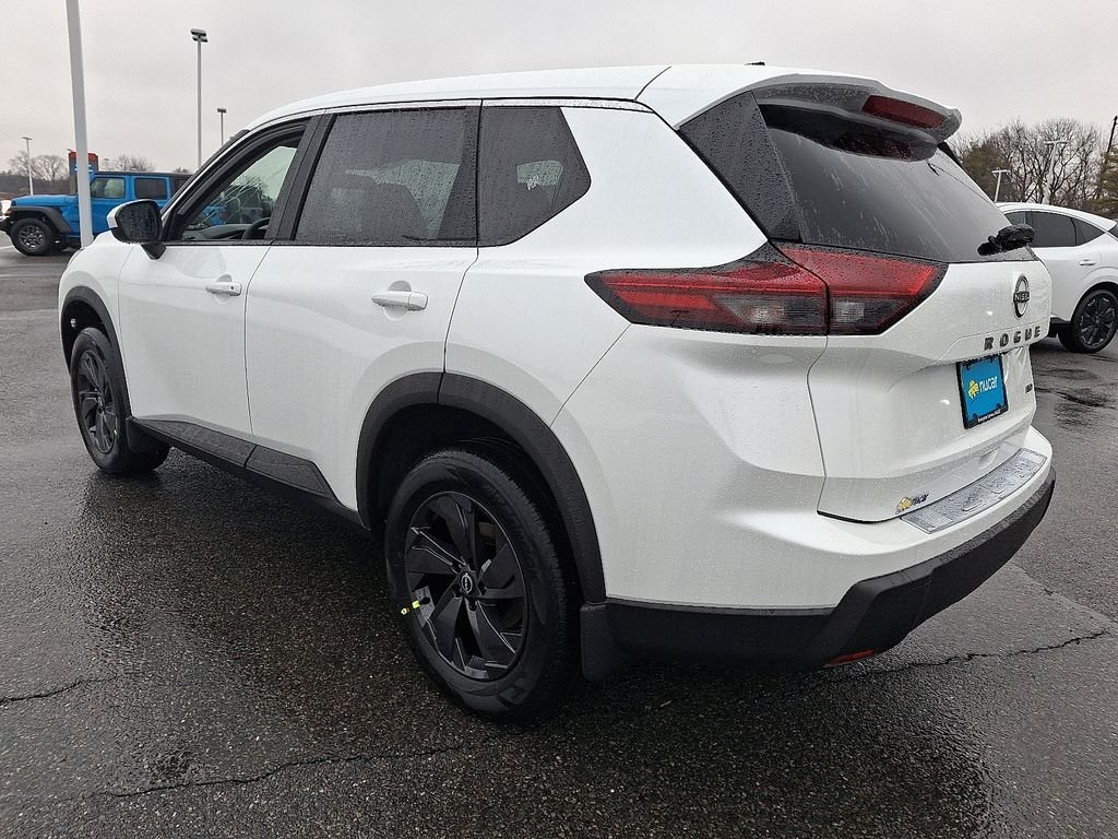 2026 Nissan Rogue — photo 3