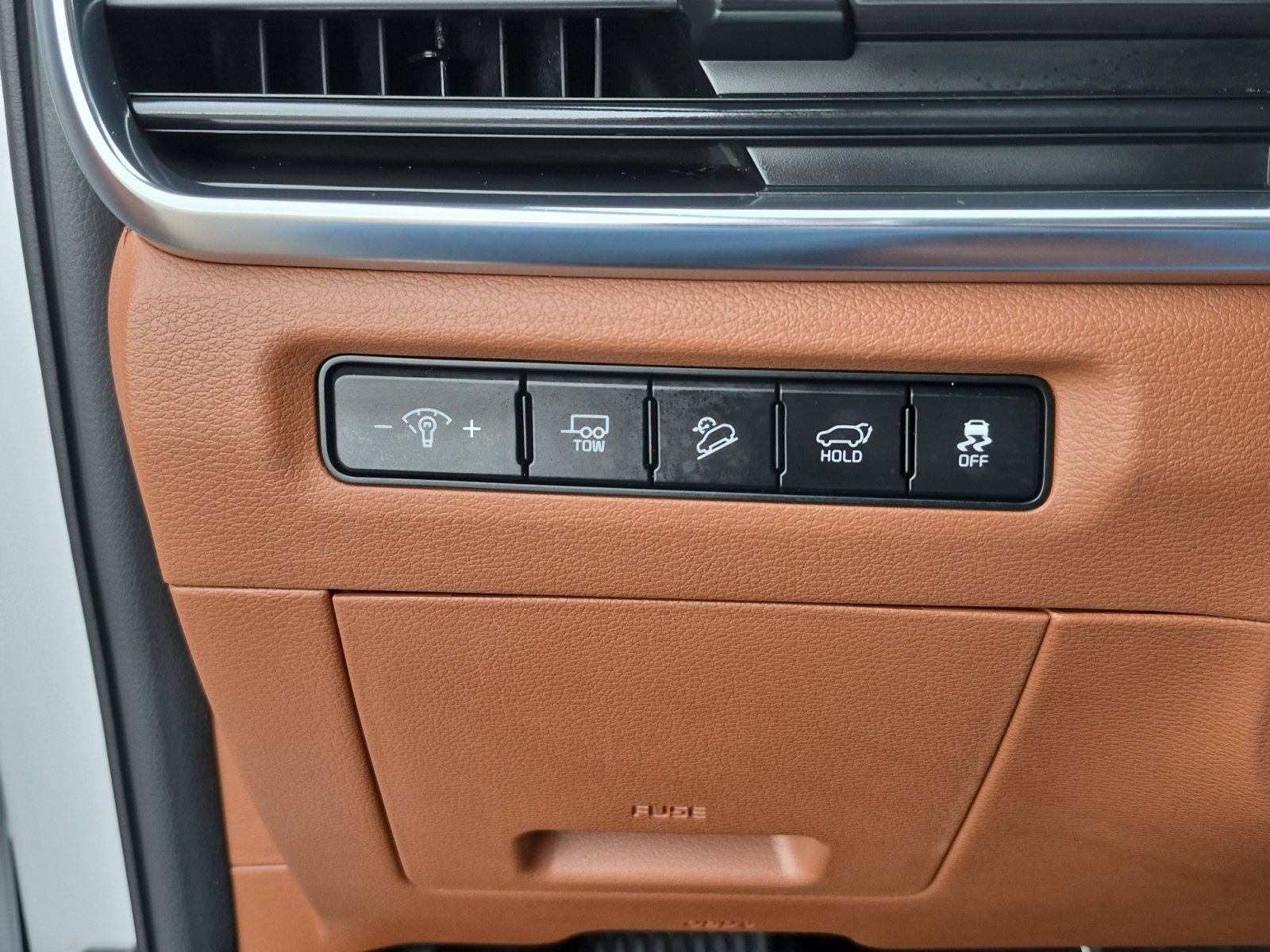 Used 2023 White Kia SX X-Pro image 29