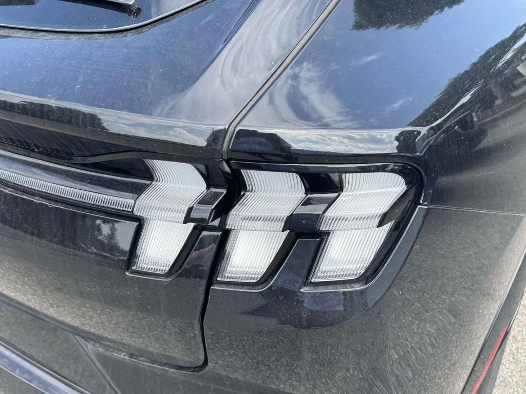 New 2026 Black Ford Premium image 10