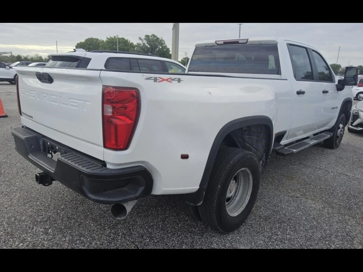 Used 2024 Summit White Chevrolet WT DRW image 5