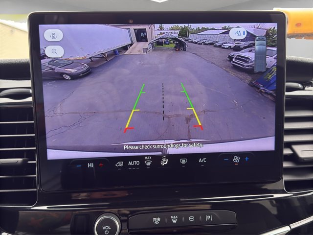Used 2025 White Ford XL image 18