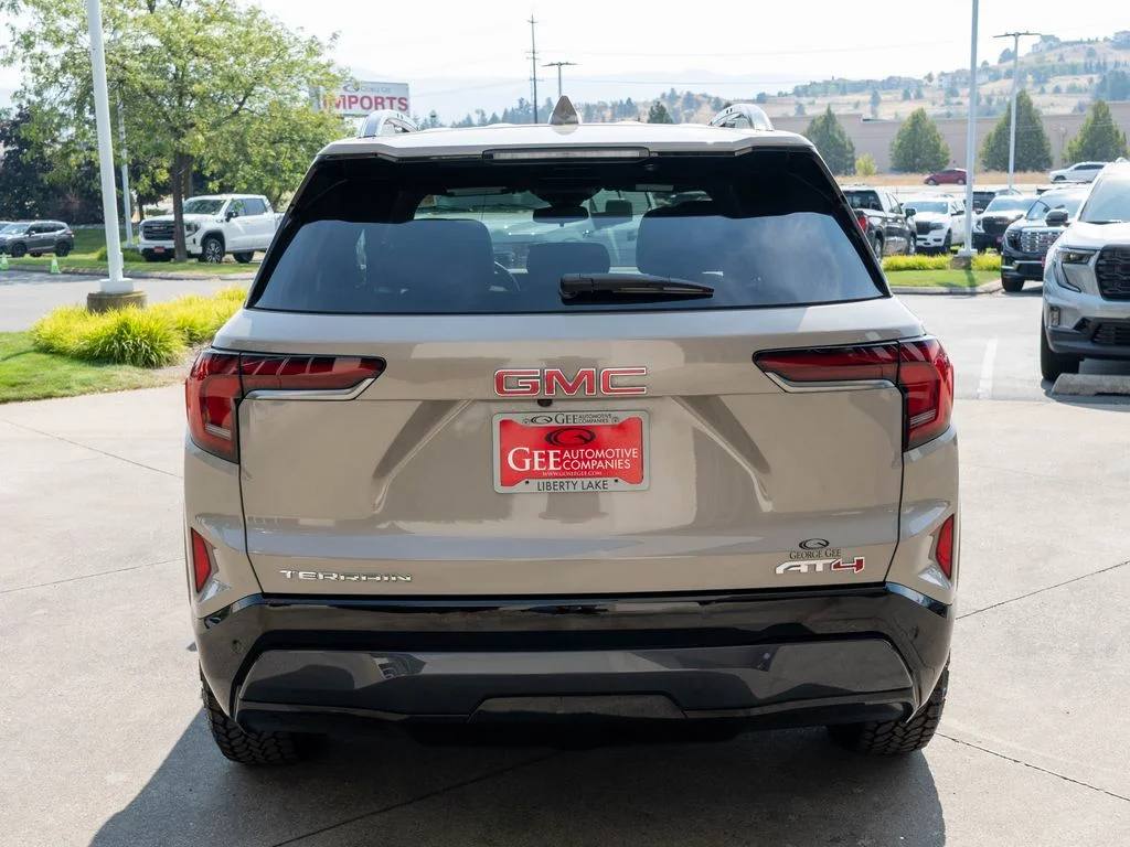 2026 GMC Terrain AT4 - Photo 6