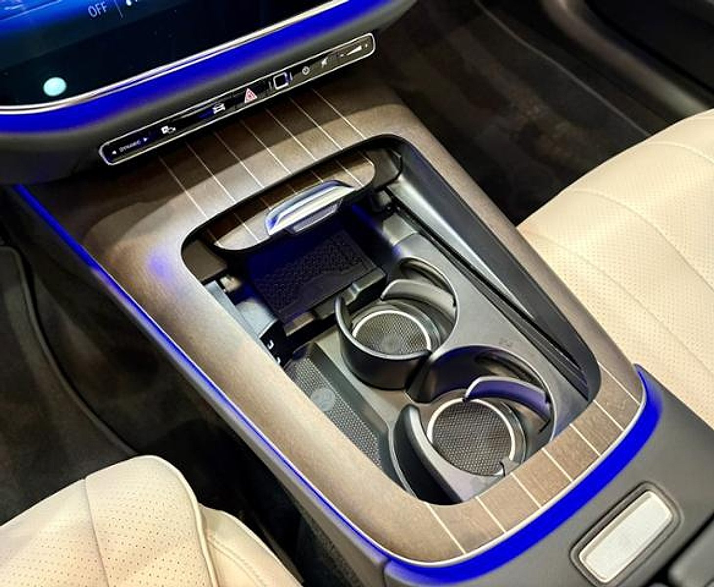 New 2026 Cirrus Silver Metallic Mercedes-Benz  image 17