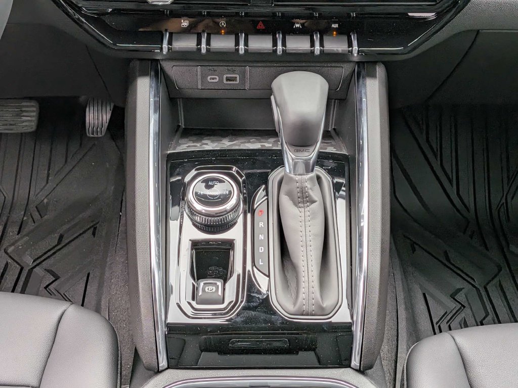 2026 GMC Canyon Elevation - Photo 19
