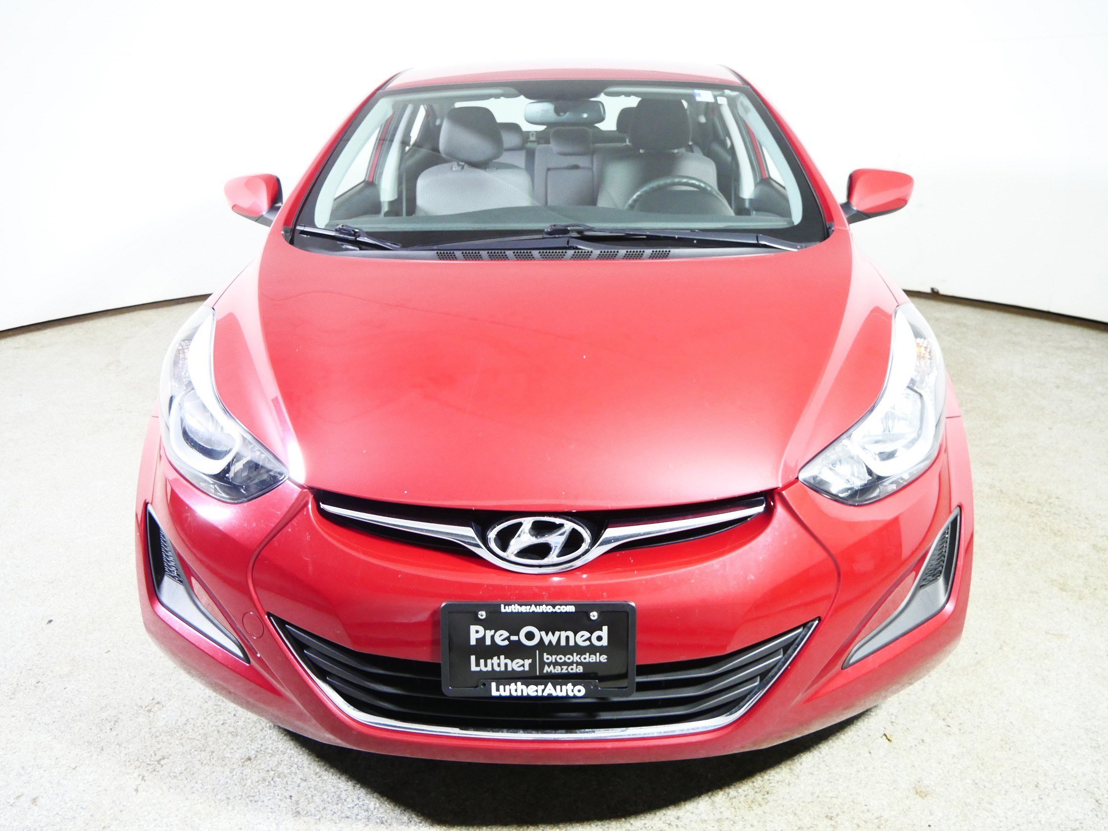 Used 2016 Hyundai Elantra SE with VIN KMHDH4AE5GU541300 for sale in Brooklyn Center, Minnesota
