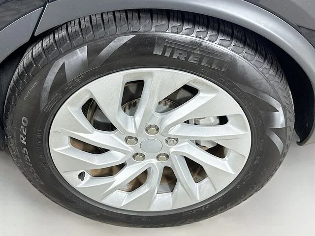 Certified Used 2025 Black Land Rover S image 33