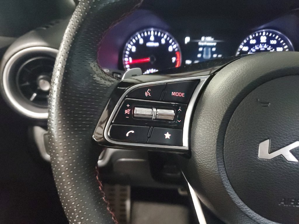 Used 2023 Blue Kia GT image 22