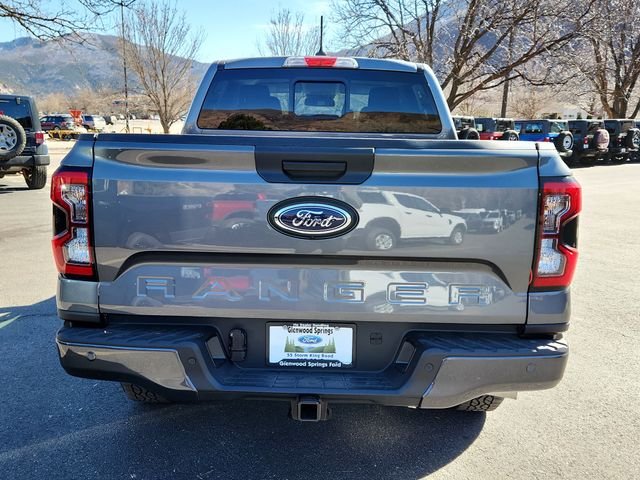 New 2025 Carbonized Gray Metallic Ford XLT image 4