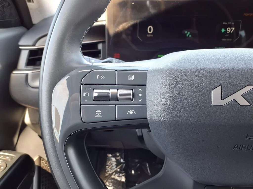 New 2026 Ebony Black Kia Wind AWD image 16