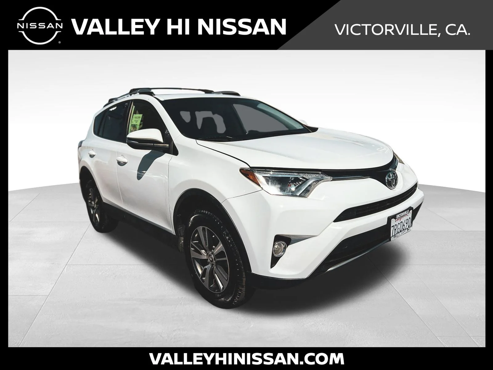 2016 Toyota RAV4 XLE's photo