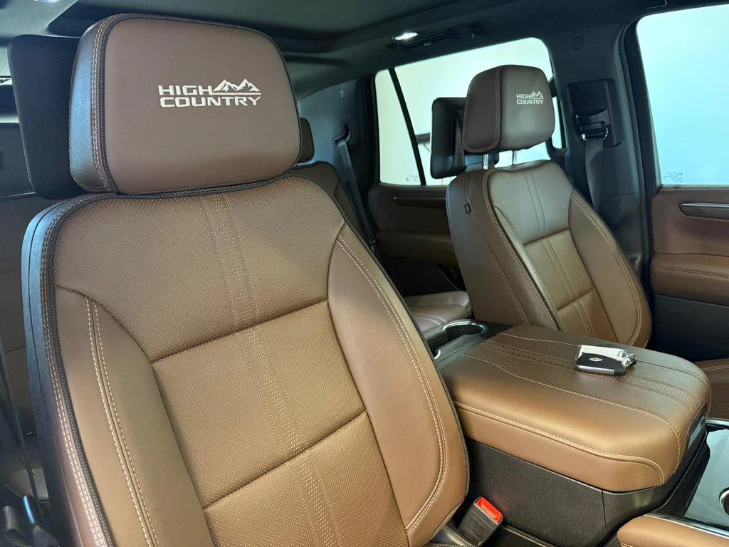 Used 2025 Sterling Grey Metallic Chevrolet HIGH COUNTRY image 24